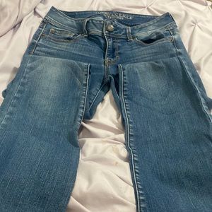 Blue bootcut jeans low rise